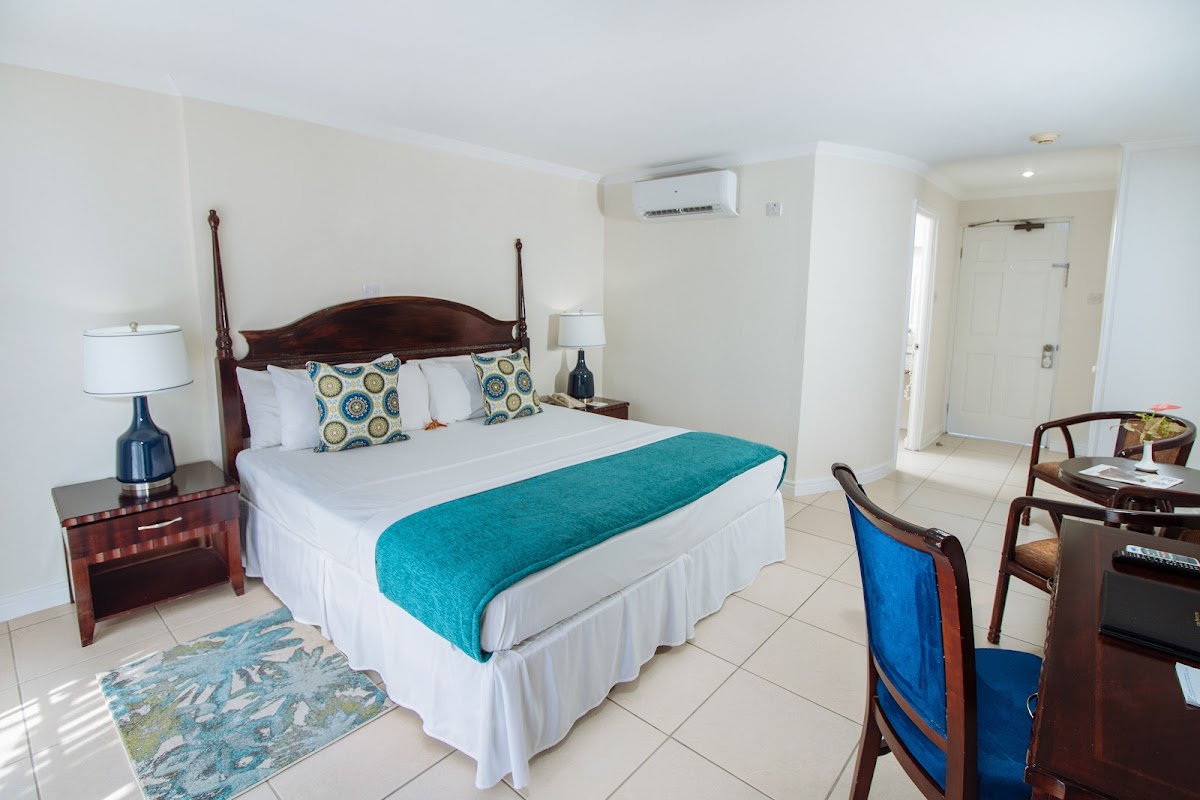 Bay Gardens Marina Haven Hotel - Photo 2