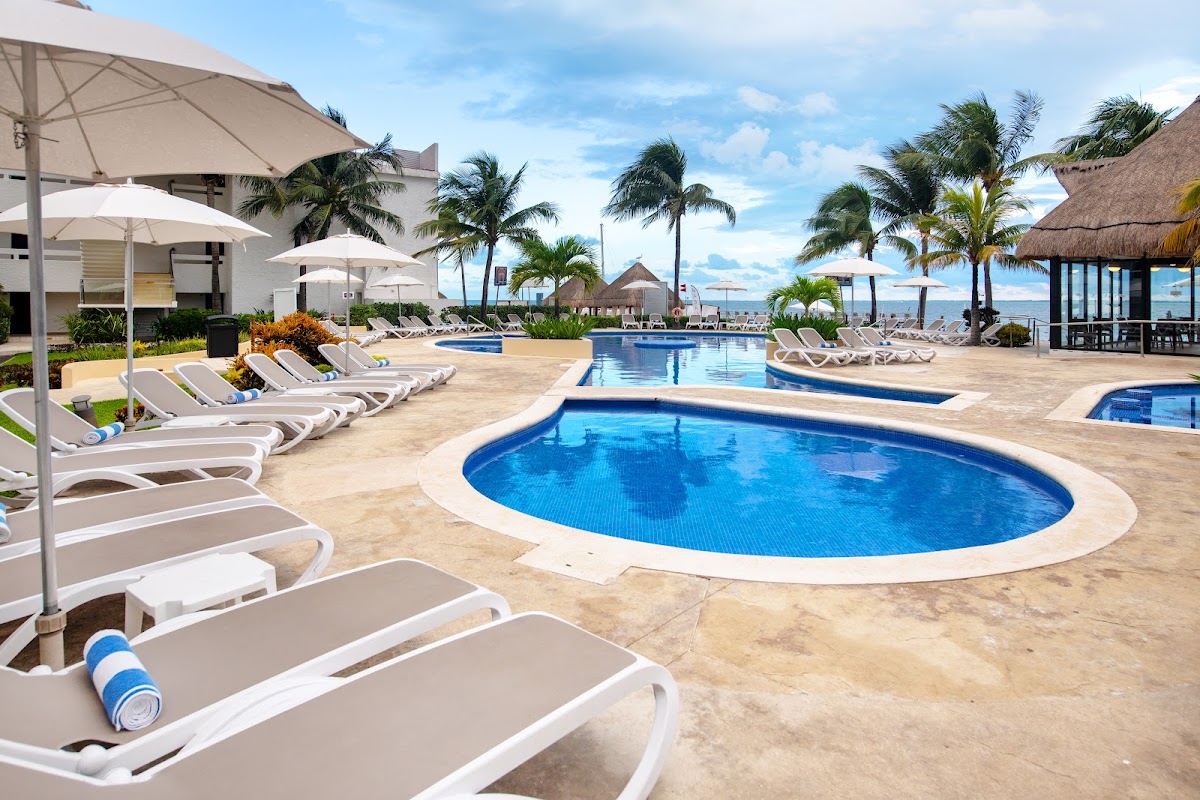 Cancun Bay Resort - All Inclusive - Photo 1