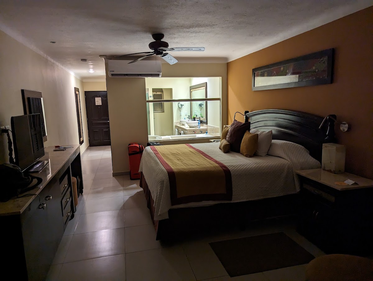 El Dorado Casitas Royale by Karisma - Photo 2