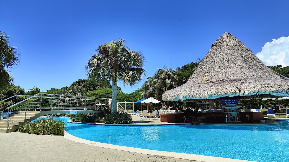 Hodelpa Garden Suites Golf & Convention Centre - Photo 3