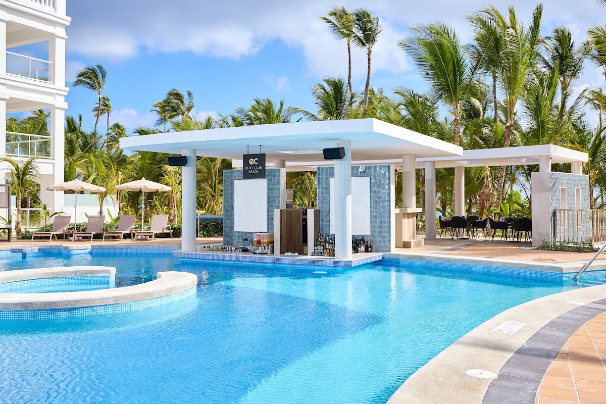 Hotel Riu Palace Bavaro - Photo 1