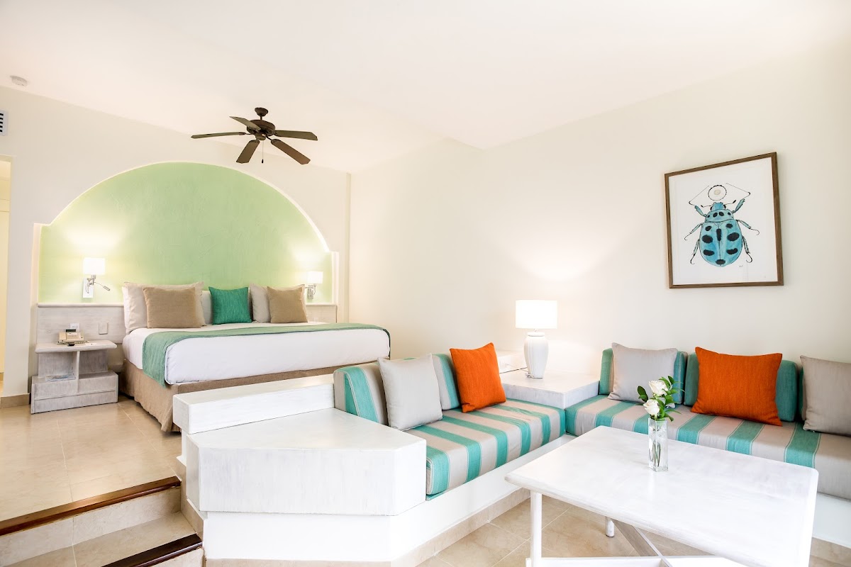 Iberostar Selection Bavaro Suites - Photo 2