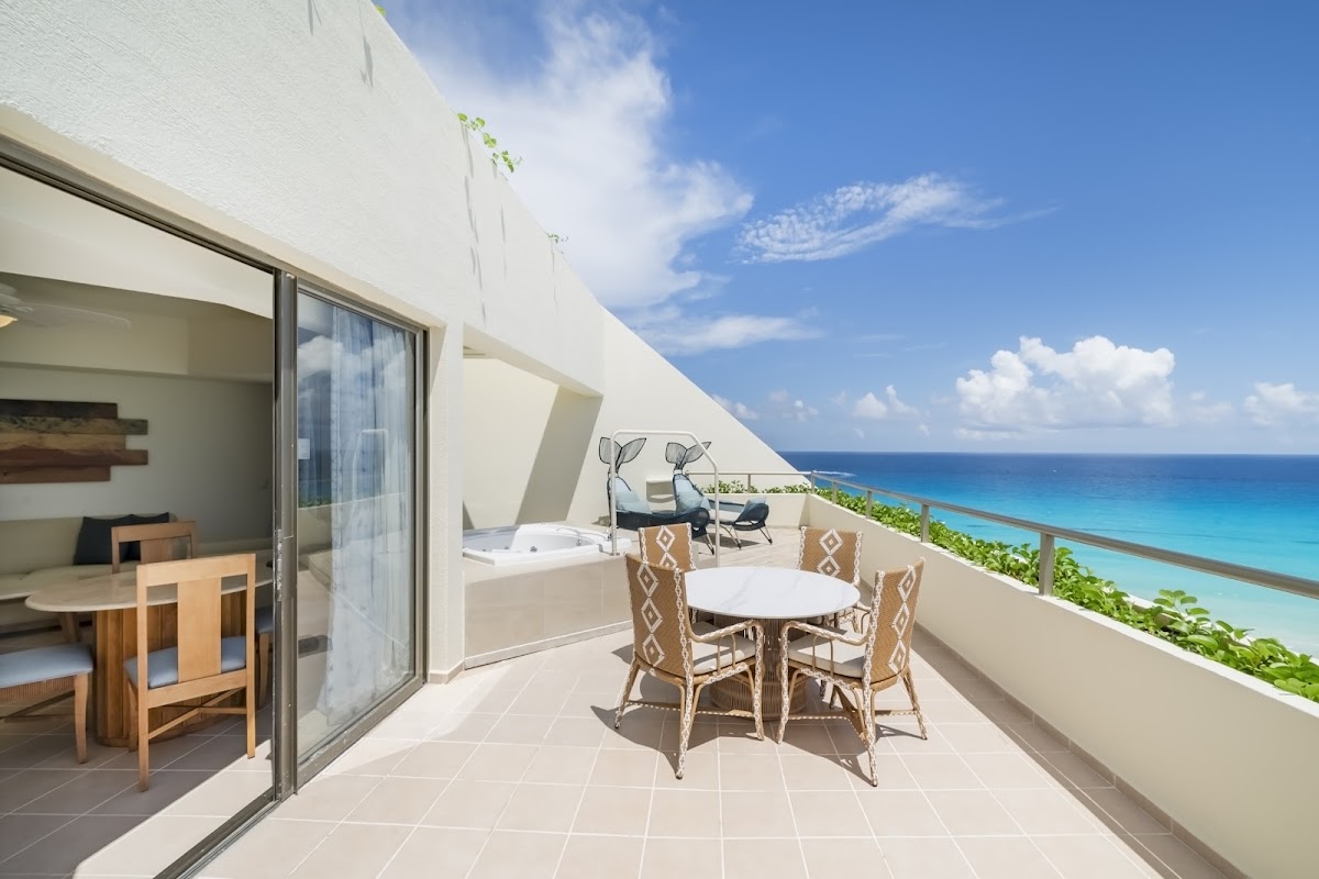 Iberostar Selection Cancun - Photo 1