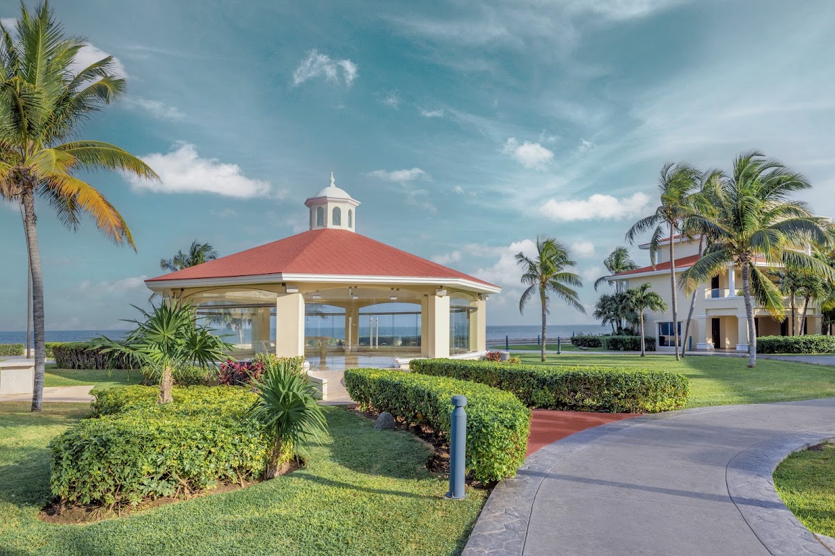 Moon Palace Cancun - Photo 1