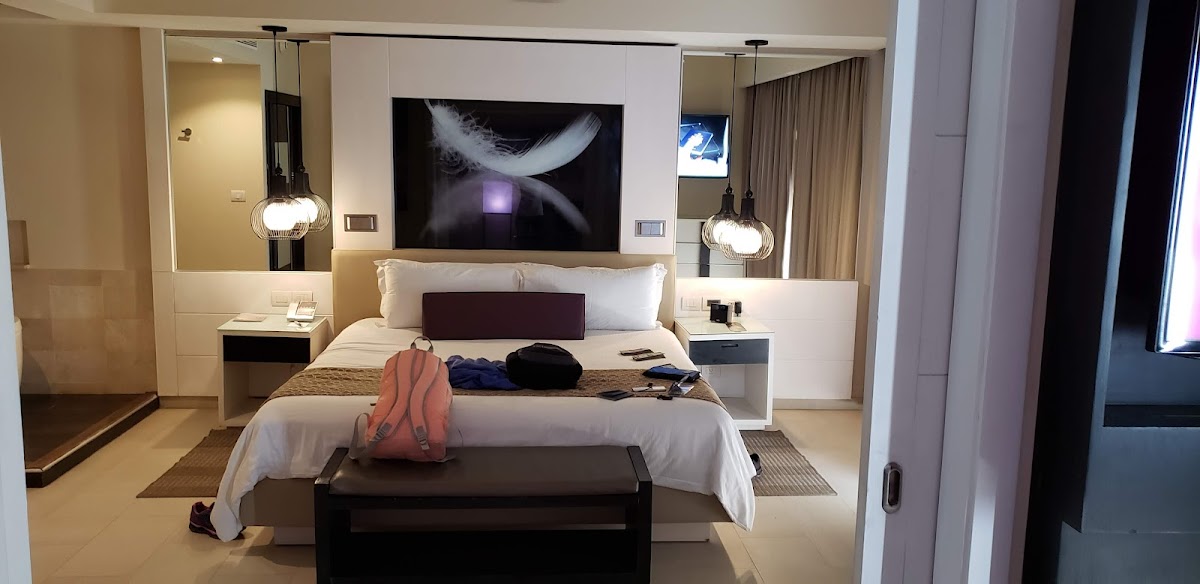 Royalton CHIC Punta Cana - Photo 2