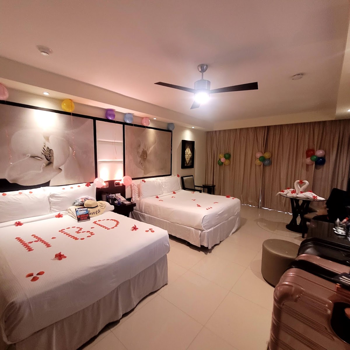 Royalton Punta Cana, An Autograph Collection Resort & Casino - Photo 2