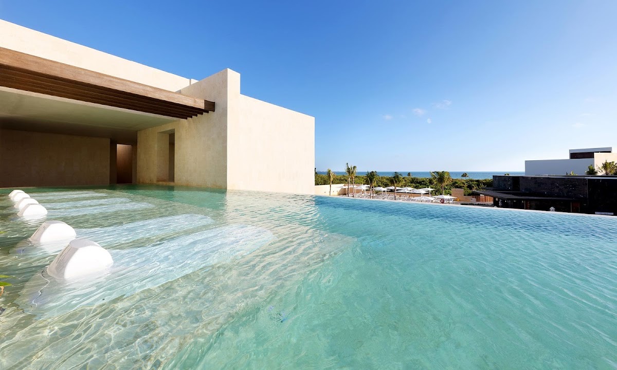 TRS Coral Hotel - Photo 3