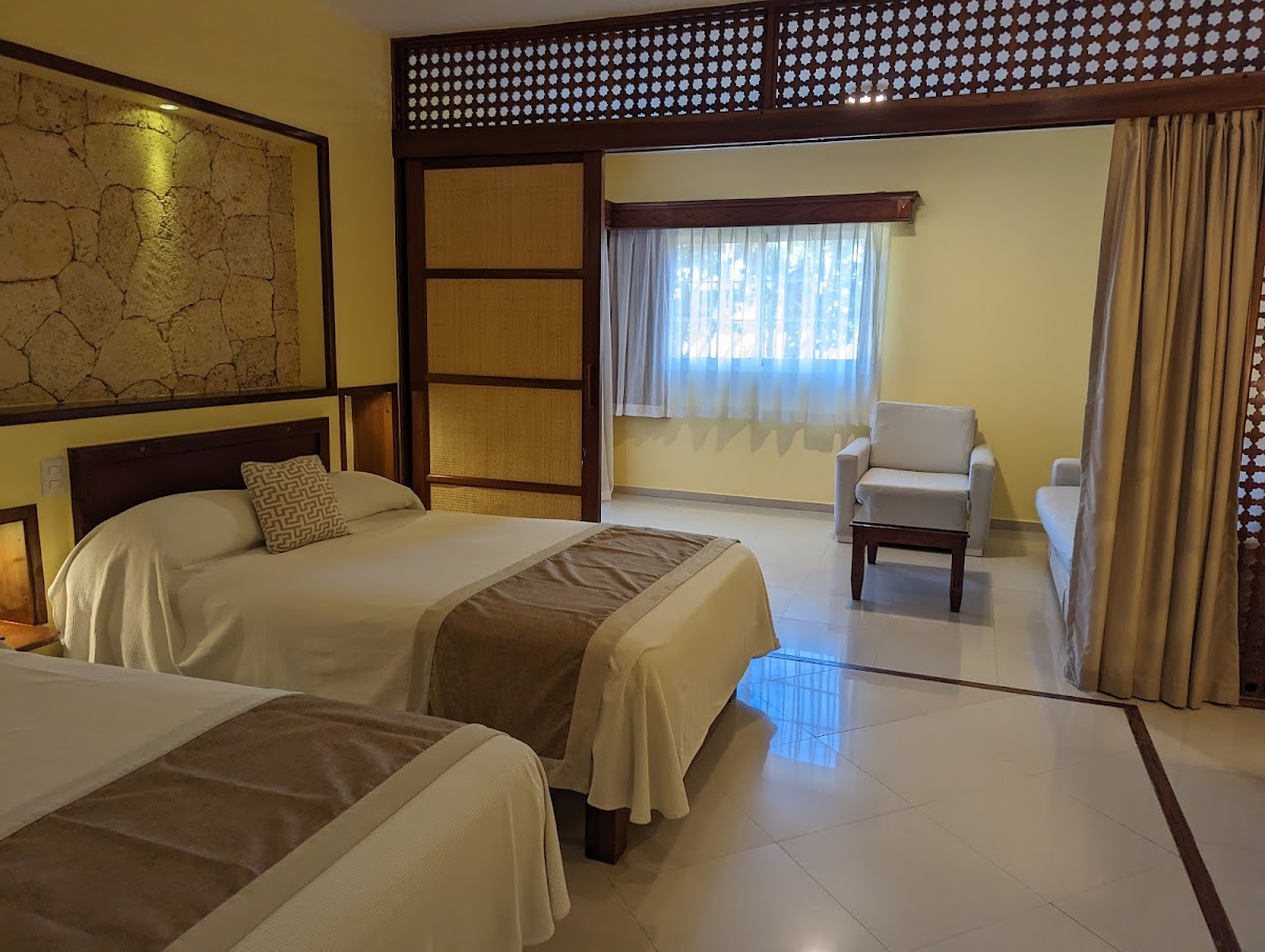 Vik Hotel Cayena Beach - Photo 2