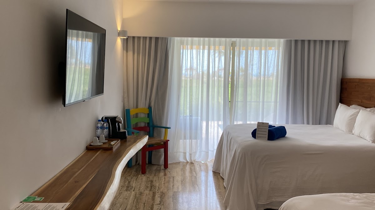 Viva V Samana by Wyndham, A Trademark Adults All Inclusive - Photo 2